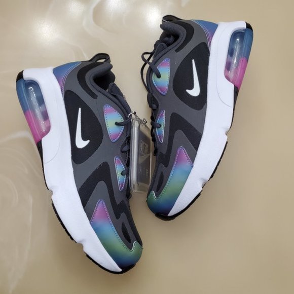 Nike Air Max 200 20 - Picture 2 of 10